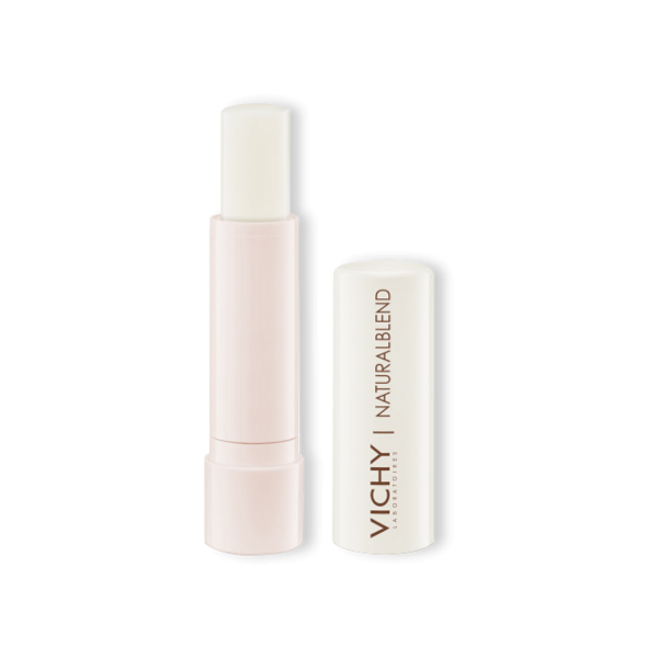 Zwei Verpackungen von kosmetischem Produkt, eine helle Stiftform und eine weiße, zylindrische Dose mit der Aufschrift "Vichy Natural Blend".