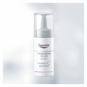 Flasche mit Eucerin Hyaluron-Filler und Vitamin C Booster, transparentes Design mit Pumpe.