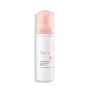Reinigungschaum von Avène in einer weißen Flasche mit rosa Deckel, geeignet für empfindliche Haut.
